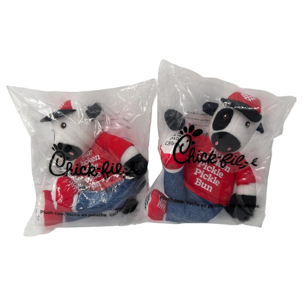 Chick-fil-A Plush Cow Set of 2 Eat Mor Chikin Bun Pickle Bun Mascot New Sealed